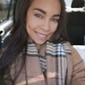 Meet your Posher, Cara